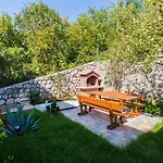 Renoviertes Mit Meerblick, Fitnessraum, Babybett, Grillbereich شقة تْسْغيكفانِتْسا