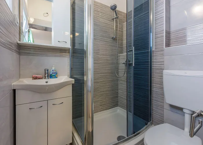 Renoviertes Mit Meerblick, Fitnessraum, Babybett, Grillbereich Διαμέρισμα Crikvenica