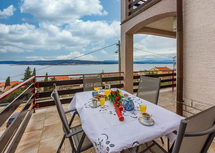 Renoviertes Mit Meerblick, Fitnessraum, Babybett, Grillbereich * Crikvenica